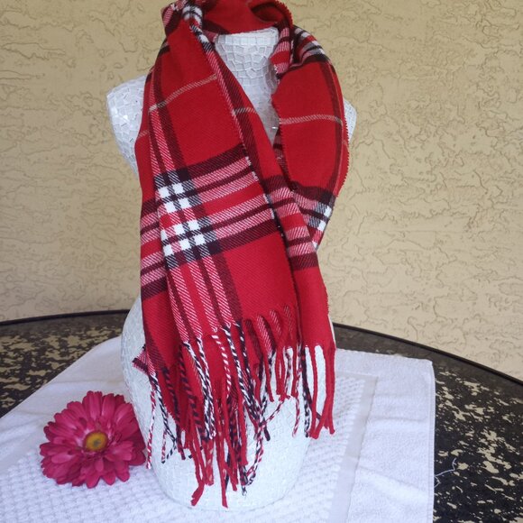 red cashmere blend scarf - Picture 1 of 9